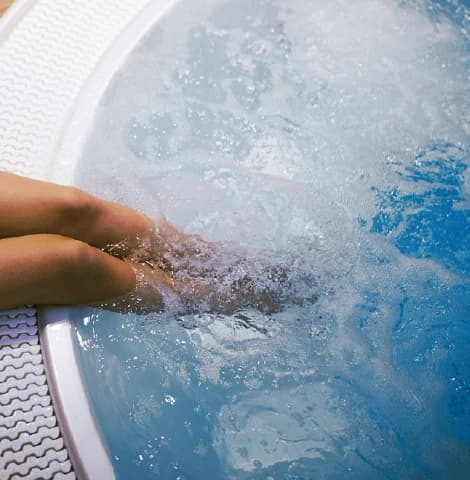 Jacuzzi